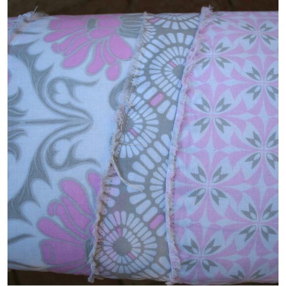 Handmade Baby Crib Lap Quilt Wavey Deconstructed Blanket - Picture 7 of 9